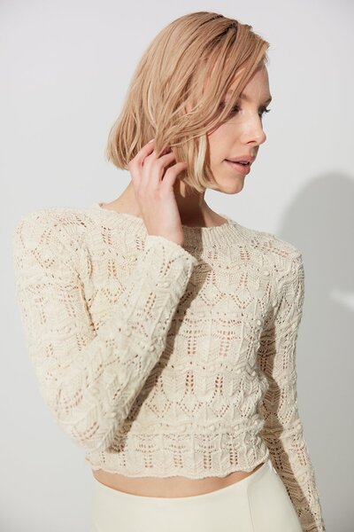 SHERIN Ekru Sırt Dekolteli Bisiklet Yaka Triko Kazak