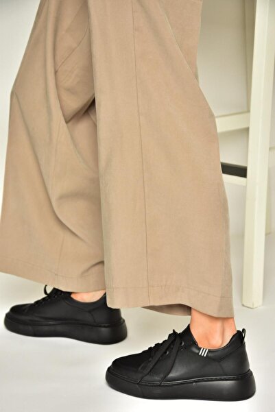 Fox Shoes S274048409 Чорні/чорні жіночі спортивні кросівки