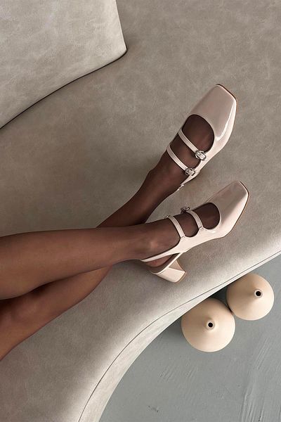 STRASWANS Harry Women's Heeled Patent Leather Shoes Beige