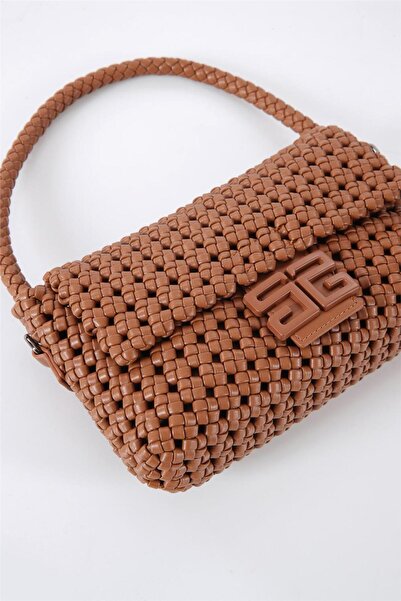 ÇÇS 17574 Kadın Omuz Askılı Kol Çantası