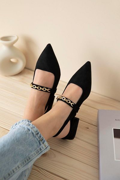 STRASWANS Karissa Women's Chain Detail Heeled Suede Shoes Black