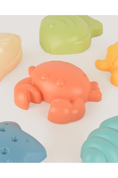 lets be child LC Toy 6-Piece Sea Animals Sand Mold