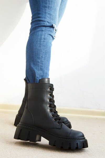 ShoeTek Wren Kadın Bot Bağcıklı Postal Siyah Deri