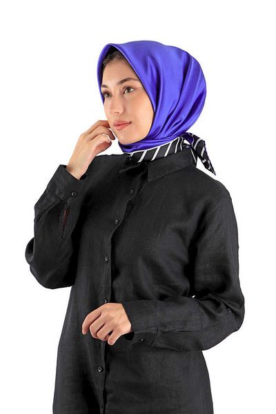 Bursa İpek Eșarfă de mătase din twill cu model Saks