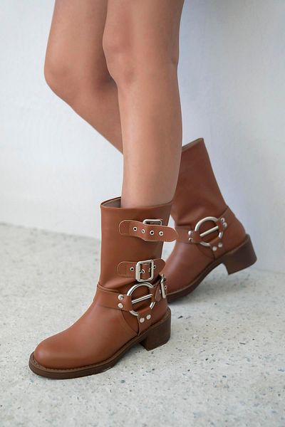 STRASWANS Senya Women's Accessory Detail Leather Boots Tan