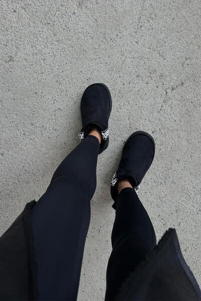 STRASWANS Rosso Kadın İçi Tüylü Kalın Taban Süet Yarım Bot Siyah