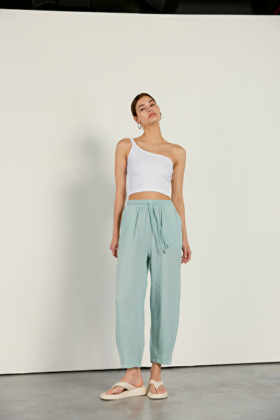 VATKALI Halenka na jedno rameno, bílá