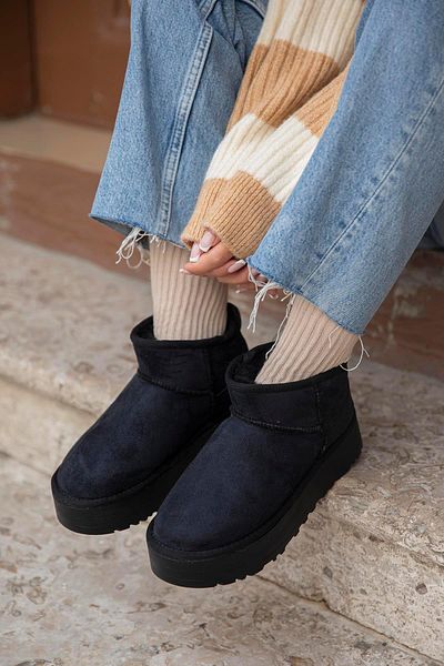STRASWANS Tommo Women's Furry Thick Sole Suede Ankle Boots Black