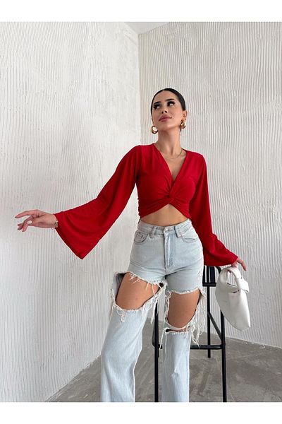 aytenli V-Neck Front Bottom Side Twist Detailed Long Spanish Sleeve Sandy Fabric Crop Blouse