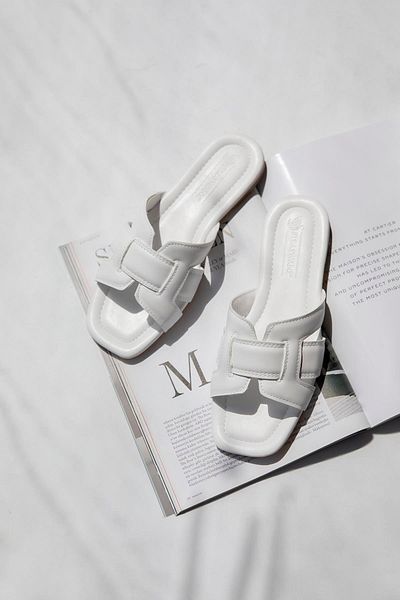 STRASWANS Huxx White Leather Casual Slippers - Single Band Women