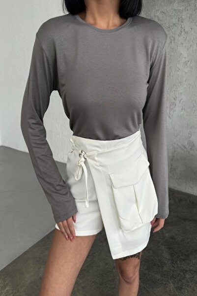 Epilons Άνετο και κομψό μακρυμάνικο μπλουζάκι με λαιμόκοψη από λύκρα βισκόζης χτενισμένο βαμβάκι καπνιστό