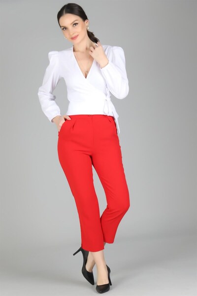 SWEETNESS Women's Red Carrot Cut Fabric Trousers