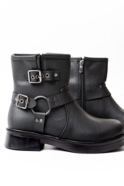 Aymood 02-2013 Siyah Toka Aksesuarlı Fermuarlı Günlük Kadın Bot