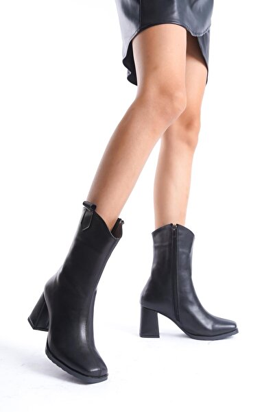 Bak Store Women's Boots - Black Leather, Cowboy Style, Blunt Toe and Thick Heeled Half Boots