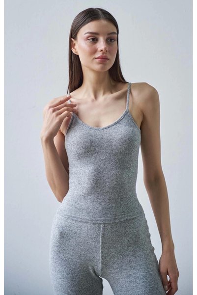 allys SOFT TEXTURED ROPE SLING V-NECK ATHLETE