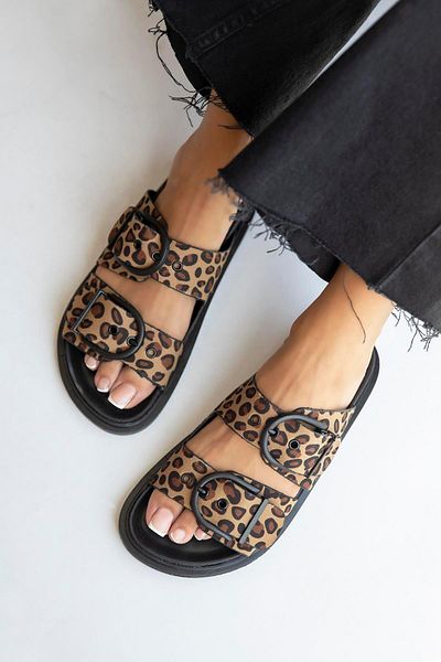 STRASWANS Papuci de damă Melba - țesătură confortabilă zilnică cu imprimeu leopard, cu detaliu de cataramă