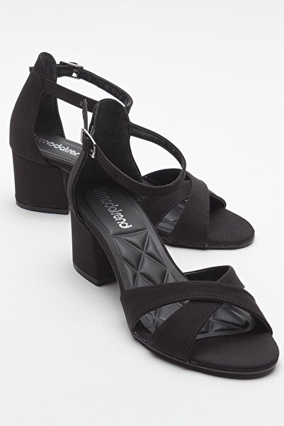 Ccway صندل نسائي بكعب متقاطع أسود ZRA