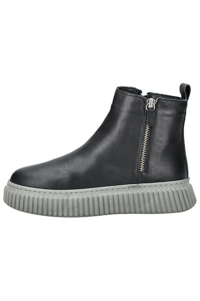 Andrea Conti Stiefelette