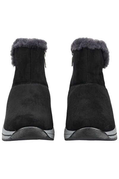 Tom Tailor Vyhlazování