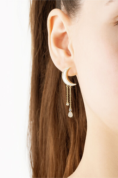 So CHIC... Sonsuz Işıltı 18 Ayar Sarı Altın Kaplama Gümüş Ay Küpe