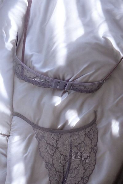 blackstrip Ultra Light Lace Bra Set with Stitching Detail on the Front (Bra Set)