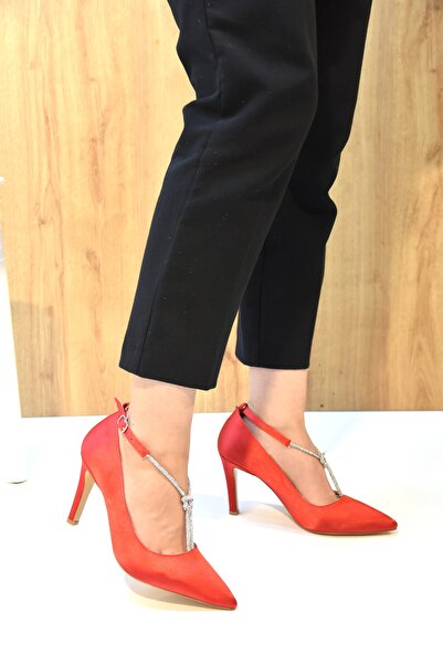 Prego (Park Moda) Taş Biye Detaylı Topuklu Kadın Ayakkabı KIRMIZI