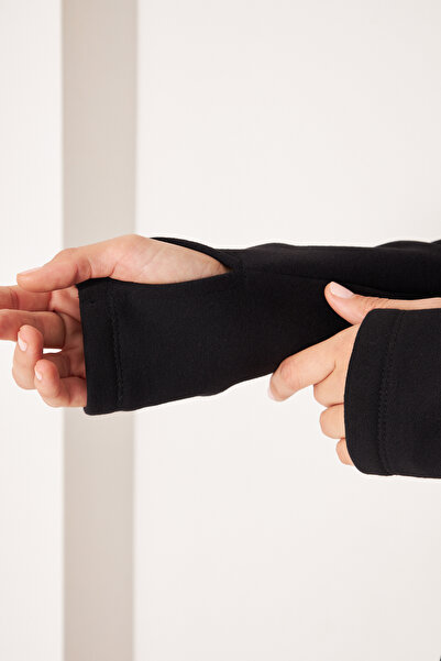 KİM Kİ O ΓΥΝΑΙΚΕΙΑ ΦΟΥΤΕΡ ΜΑΚΡΥ ΤΟΥΝΙΚ ΜΕ 3 ΝΗΜΑΤΑ