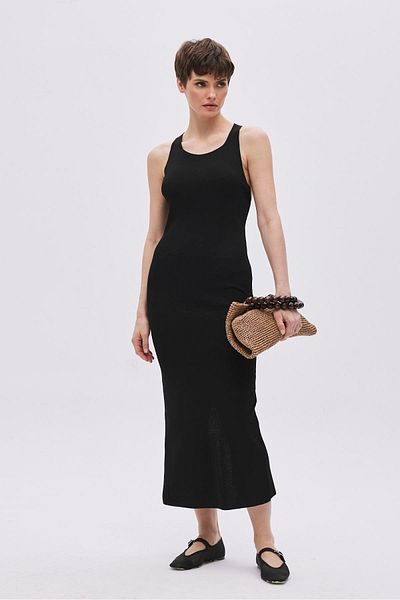 SHERIN Black Back Low-cut Midi Knitwear Dress