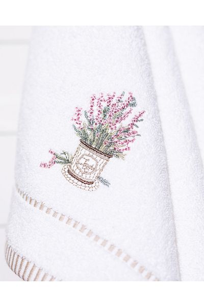 Madame Coco Curtice Embroidered Face Towel