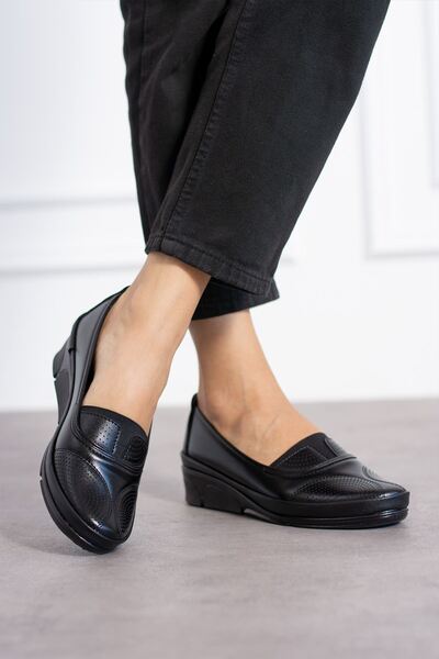 Shakrak Kadın Siyah Rahat Ortopedik Anne Ayakkabısı