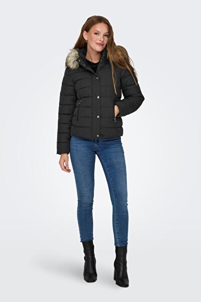 ONLY 15304778-Fw Onlnewluna Quilted Jacket Cc Otw Women's Coat