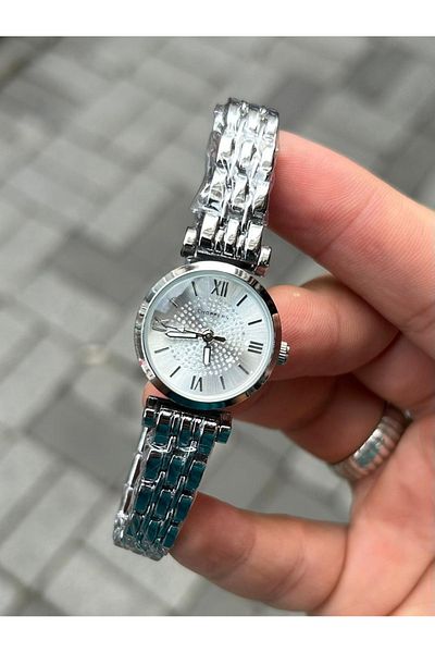 Choppers Casual Elegance: Silver Color Dial Steel Women's Wristwatch