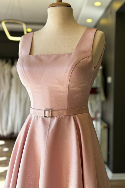 Lenta Moda Pudra Kare Yaka Işık Saten Maxi Boy Saten Abiye Ve Gece Elbisesi
