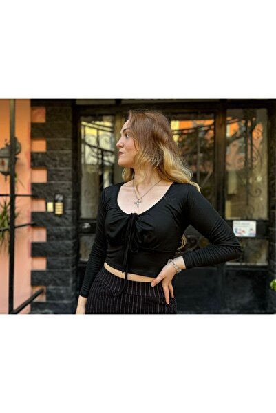 SEVENLINE Crop cu mânecă lungă - dantelă pe piept