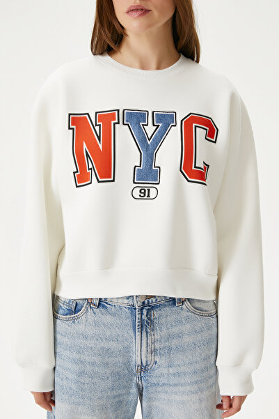 Ritnice Women's Cool Ecru Orange Raised Sweatshirt