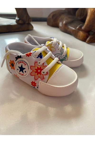 MUTLUDÜNYAM Size 19 First Step Shoes