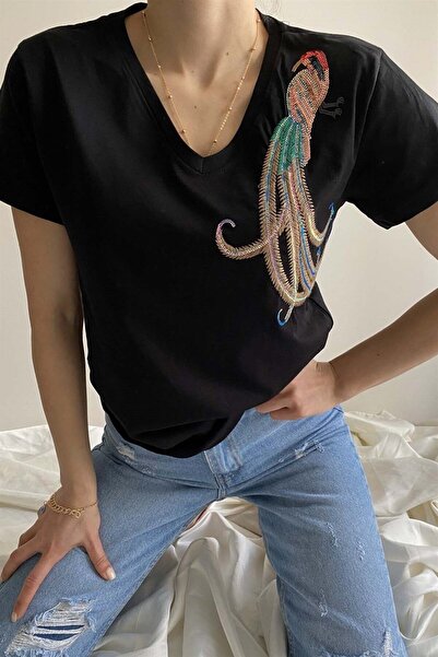 İstangül Butik Тениска с дизайн на тропически папагал