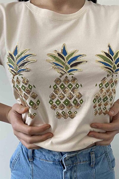 İstangül Butik Γυαλιστερό μπλουζάκι με λαιμόκοψη Pineapple