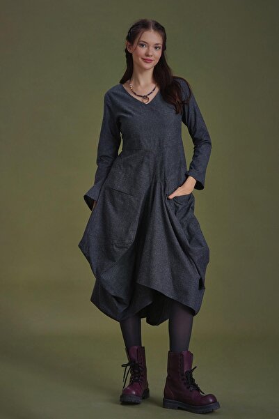 Los banditos Μακρυμάνικο φόρεμα με βαθύ λαιμό V με γκρι μπαλόνι