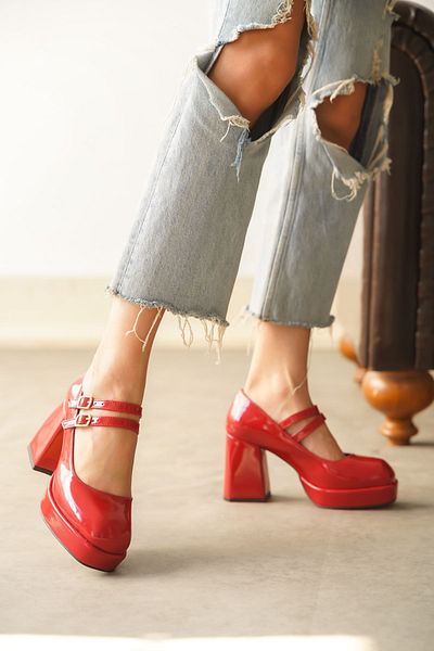 GOFFSHOES Red Patent Leather Platform Women's Heeled Shoes - Forlan