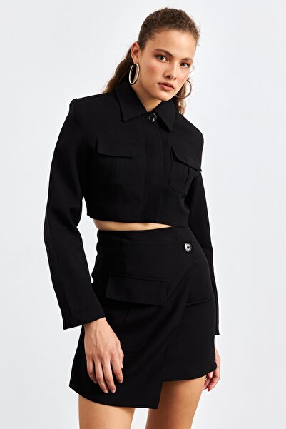 YOUR NAME سترة بليزر نسائية سوداء قصيرة