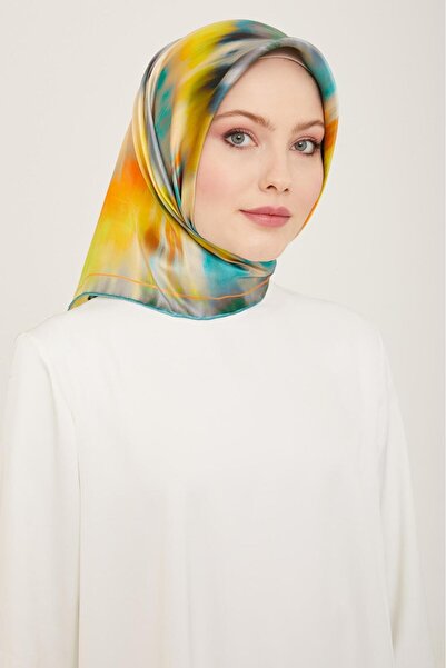 Armine Μεταξωτό μαντήλι Sura με κίτρινο πράσινο σχέδιο μπατίκ 9136 - 82