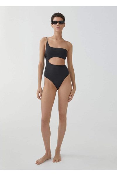 MANGO Woman Badeanzug mit asymmetrischem Schnitt und Schlitz