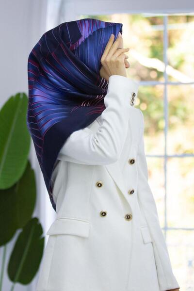 Vissona أزرق داكن - وشاح حريري بنمط مختلط من اللون الأزرق النيلي DGN 52012 - 0033 - 0031