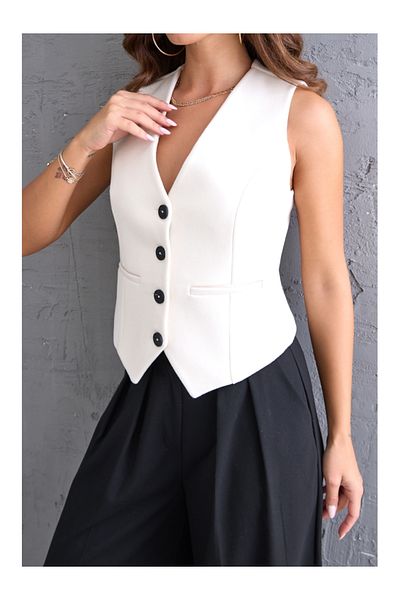 Elif Özbey Butik Ecru Buttoned Stitched Vest