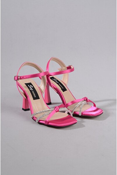 SEÇ KUNDURA حذاء رسمي بحزام من الحجر SEÇ 8152 (9 سم) فوشيا ساتان