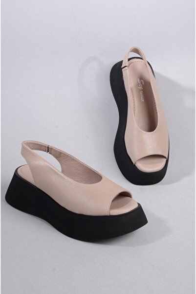 SEÇ KUNDURA ΕΠΙΛΕΞΤΕ 31118 ΣΑΝΔΑΛΙΑ ΜΕ ΧΟΝΤΡΗ ΣΟΛΑ ΑΠΟ ΓΝΗΣΙΟ ΔΕΡΜΑ ΒΙΖΟΝ