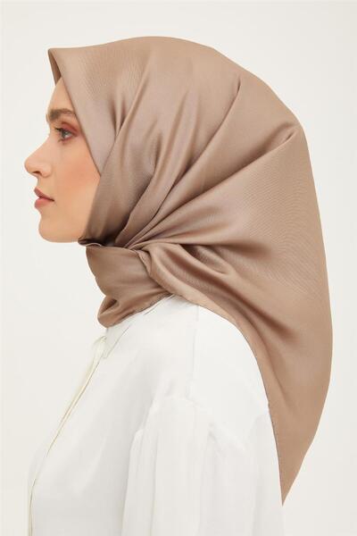 Armine Eșarfă din mătase Tivil de culoare uni, nurcă închisă la culoare E22ya...