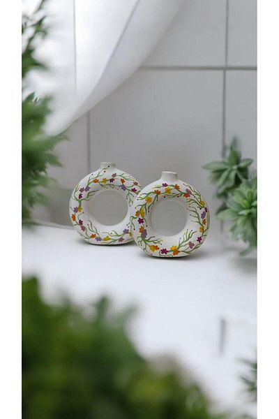 Porselian Set of 2 Handmade Flower Drawing Bohemian Round Donut Decorative Ceramic Vase