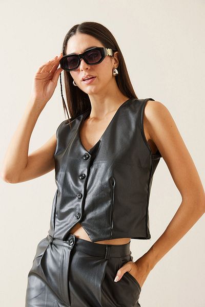 XHAN Black Leather Crop Vest 5Kxk4-48963-02